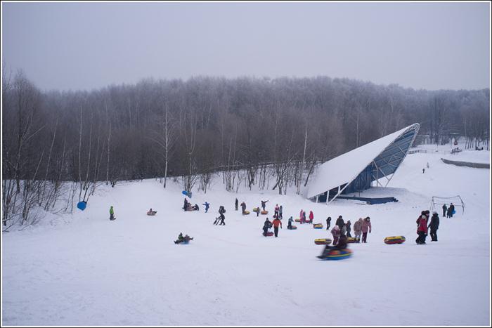 ziemas brīvdienas parkā 