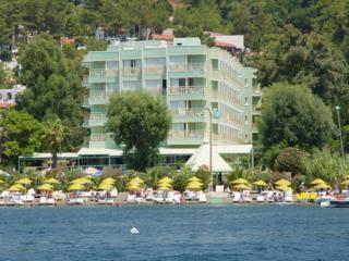 flamingo viesnīca 4 marmaris