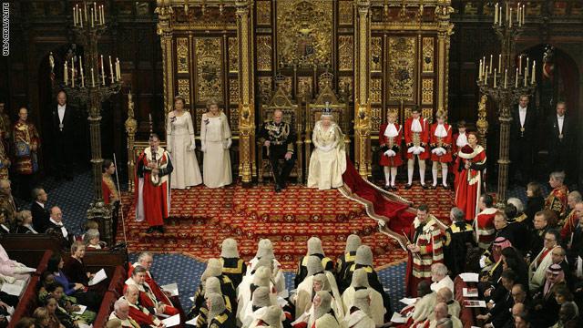 Lielbritānijas iedzīvotāji ir daudznacionāli un strauji noveco