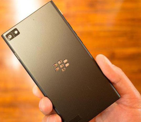 BlackBerry Z3 viedtālrunis: pārskats, pārskats, pārskats